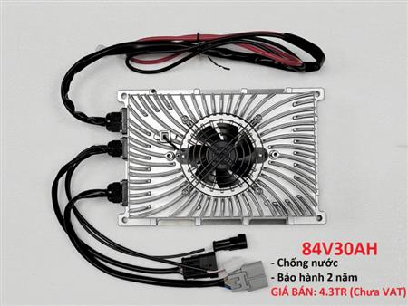 Bộ Sạc Nhanh Greentech 84V 30A giá ưu đãi: Giải Pháp Đột Phá Cho Xe Điện Pin Lithium