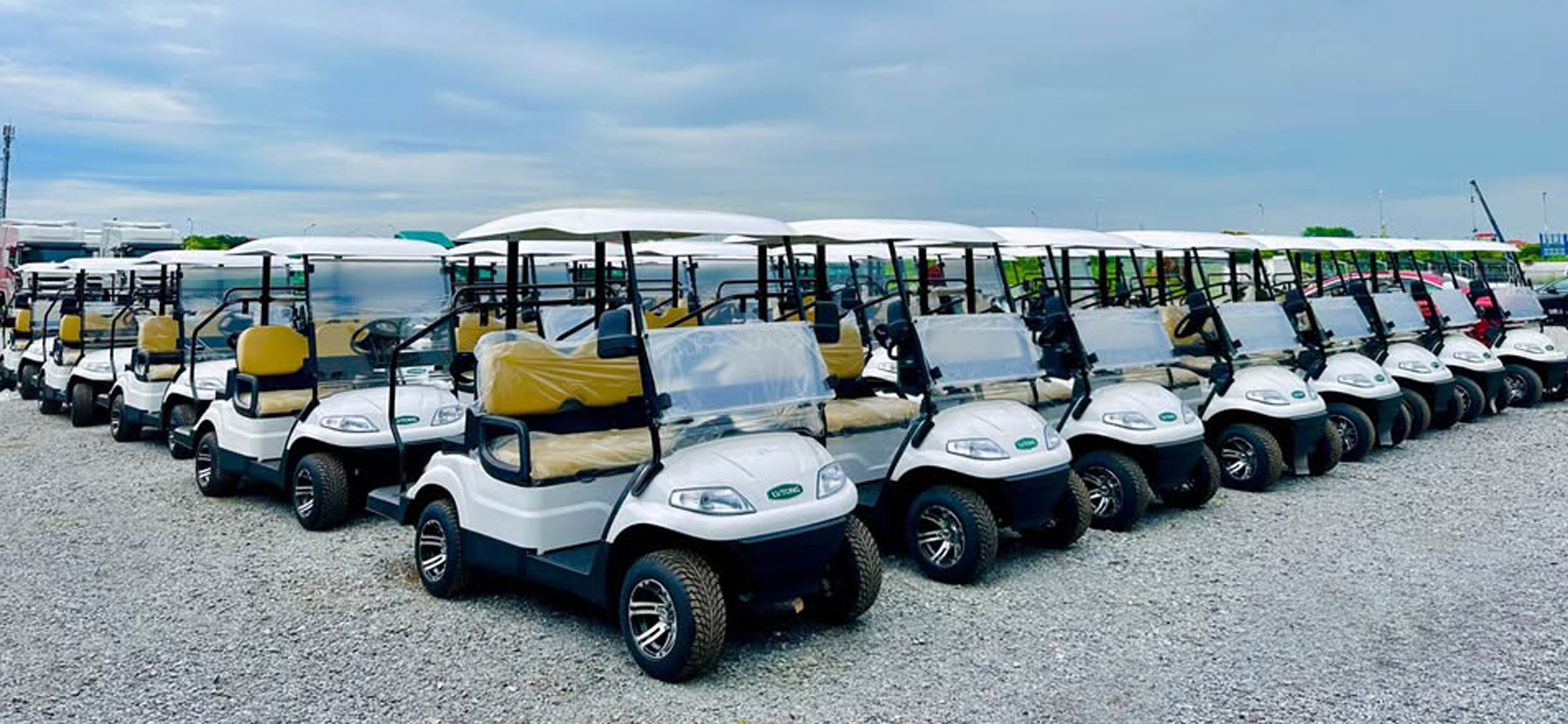 Xe điện kiểu Golf