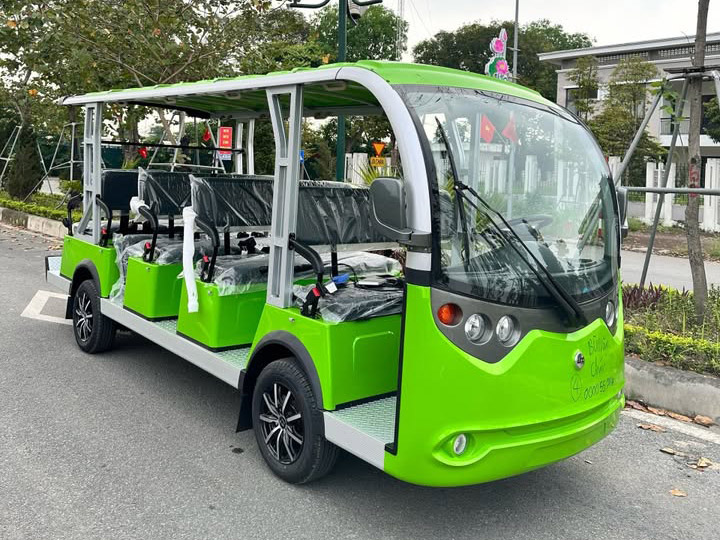 Xe điện 14 chỗ Greentech